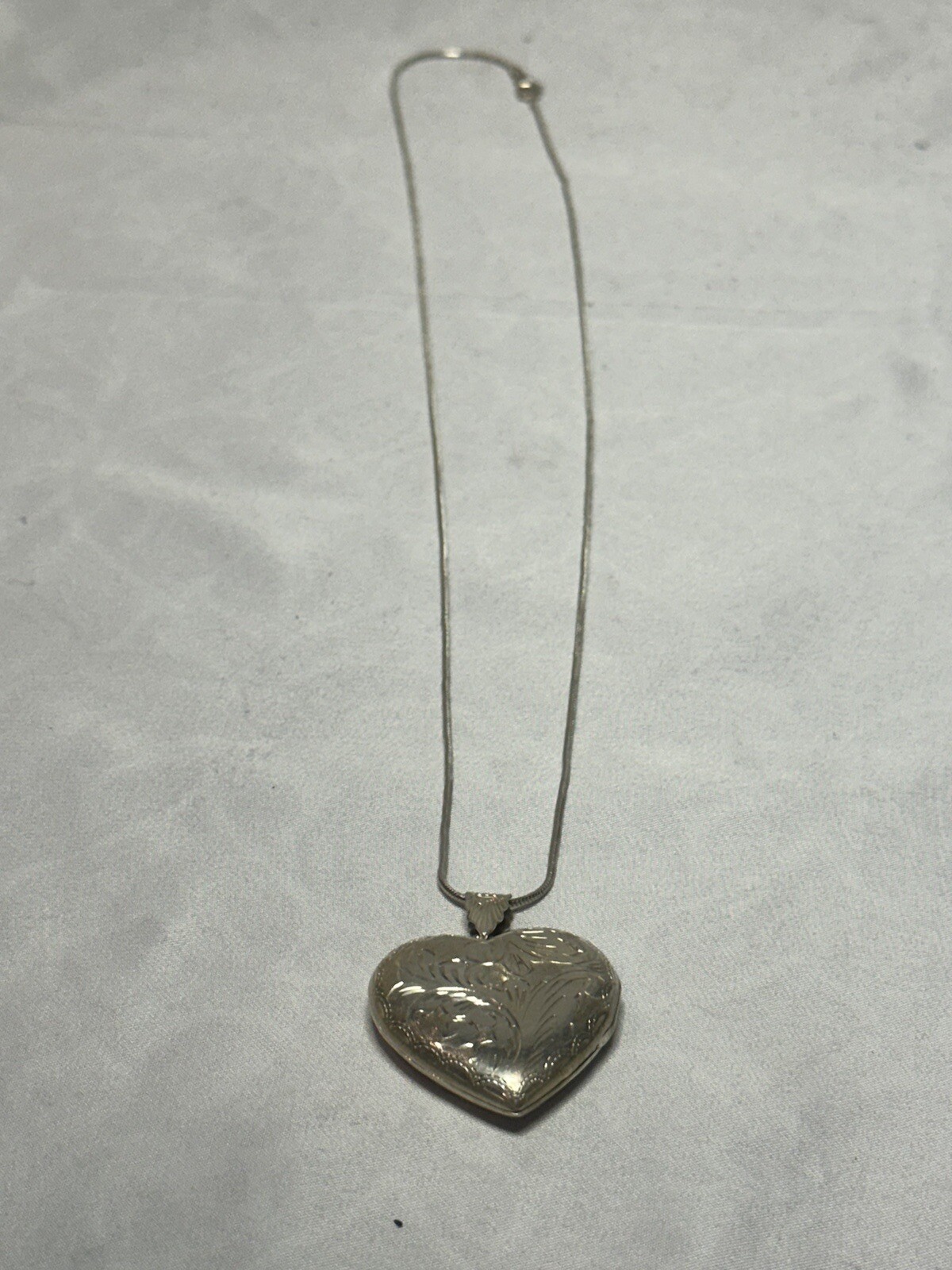 Sterling Silver 24” Snake Chain With Engraved Swirl Pattern Heart Locket 17.44g