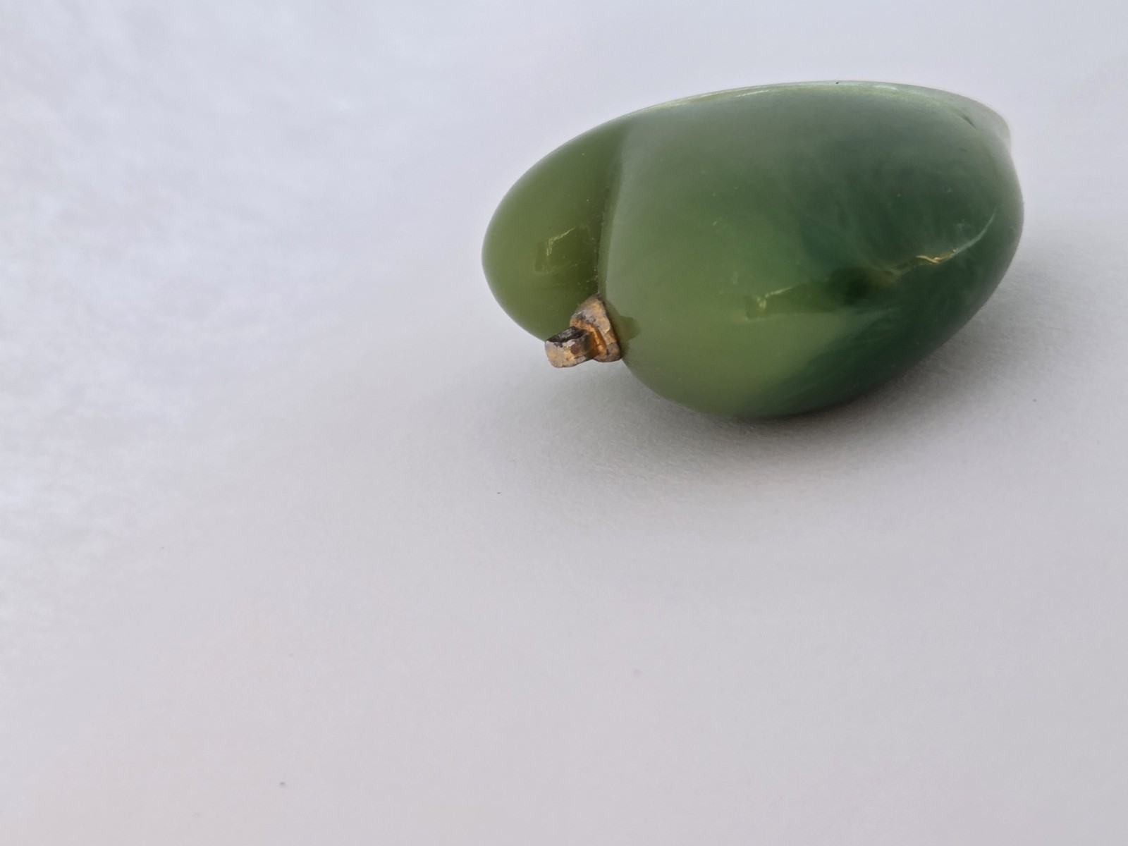 Genuine Natural Light & Dark Green Jade Heart Shaped Necklace Pendant Jadeite