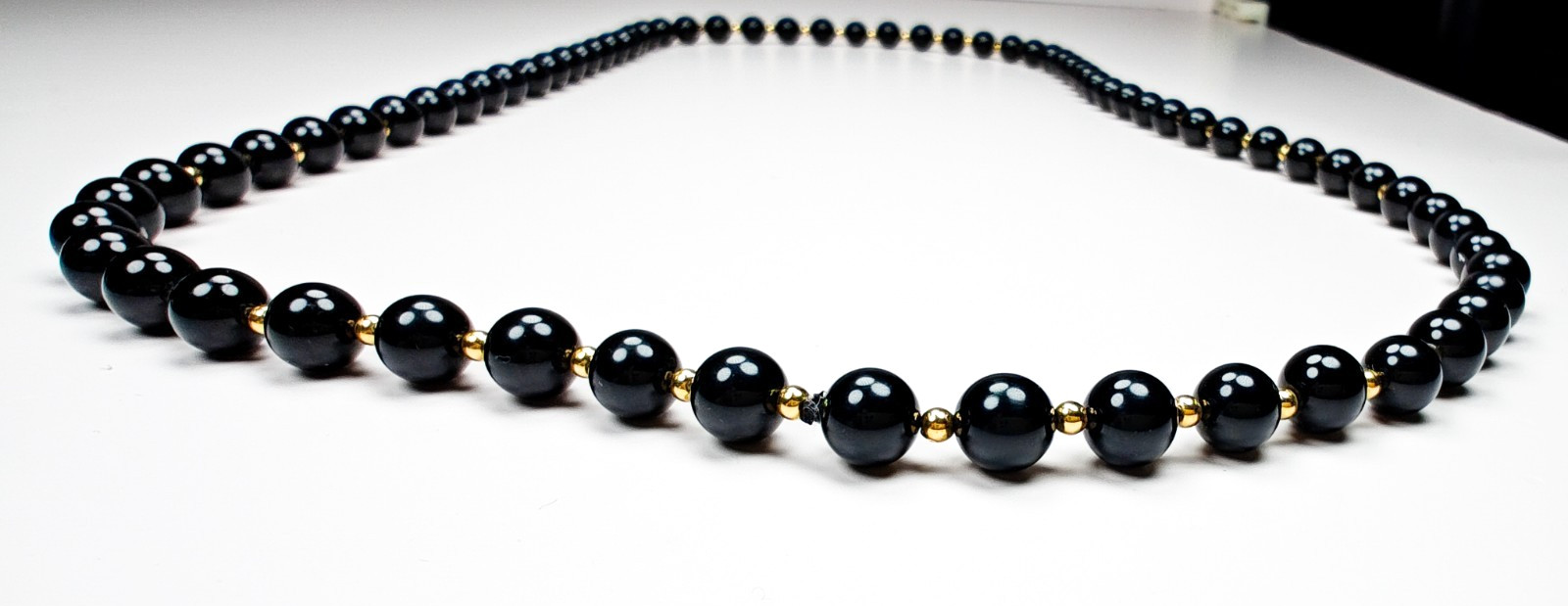 14K Yellow Gold Black Onyx Beaded Ball Necklace 29″ Long Estate 52.23g Vintage