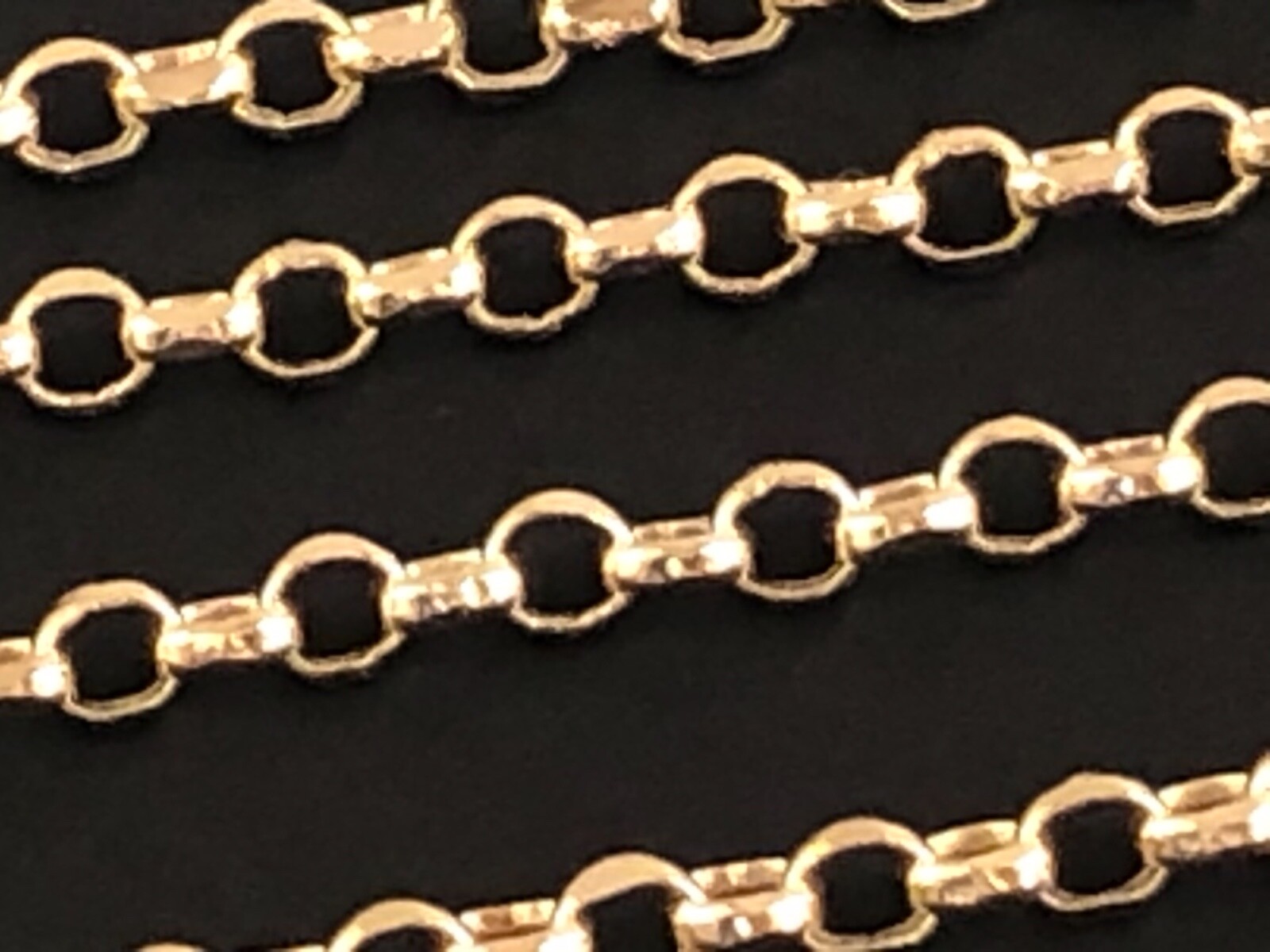 14 k Solid Yellow Gold 2.1 mm Rolo Chain Necklace 16″, 18″, 20″, 22″, 24”.