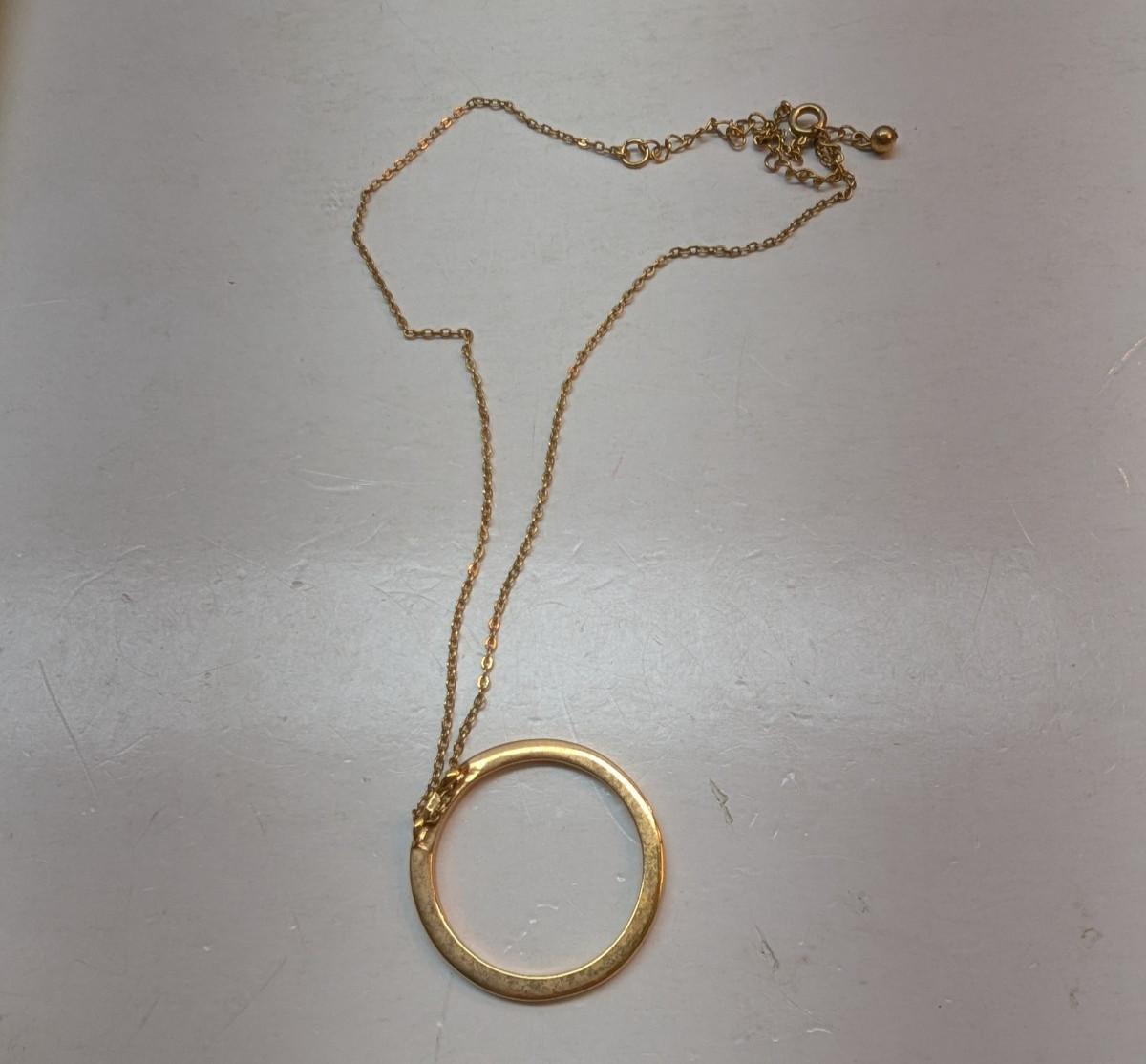 Gold Tone Necklace Circle of Life Pendant With Glass Stone Cable Link Chain