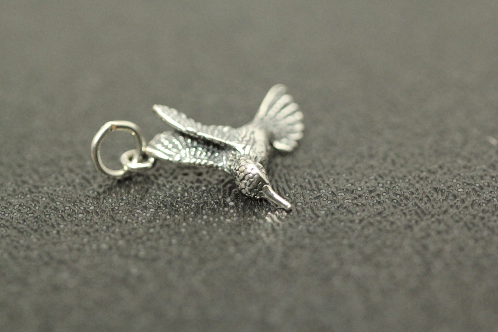 925 Sterling Silver Hummingbird Charm/Pendant 1.8 Grams (PEN9281)