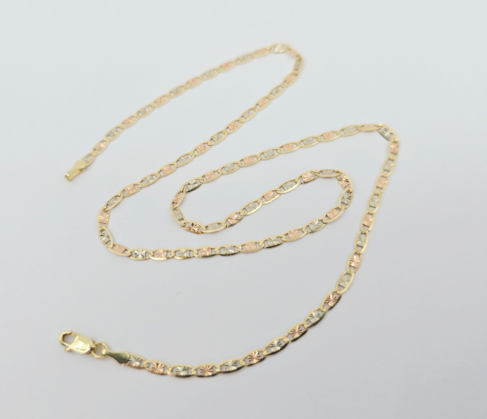 Unique 14K Tri Tone Multi Color Gold Diamond Cut Valentino Link Chain Necklace