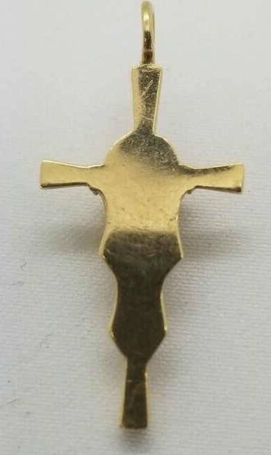 14 KT GOLD RELIGOUS CHARM CROSS JESUS 3.4 GRAMS