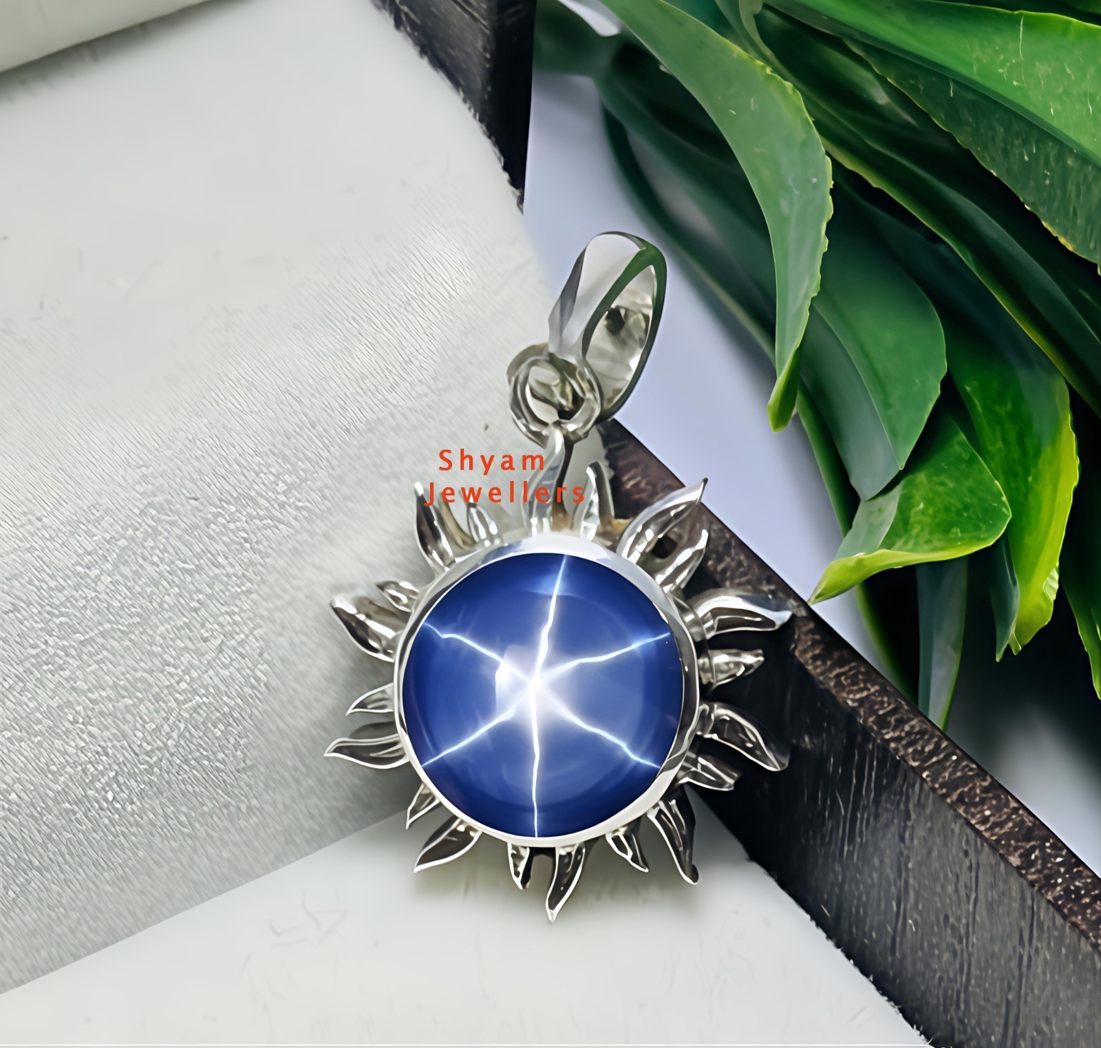 Beautiful Blue Lindy Star Sapphire Gemstone 925 Starling Silver Chain Pendant