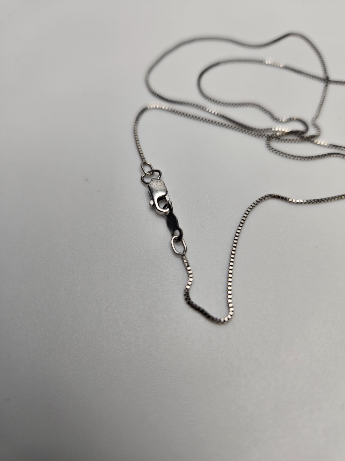 Signed NC in Shield 925. Silver Box Chain Necklace 18″ 1.3 Grams Lobster Clasp