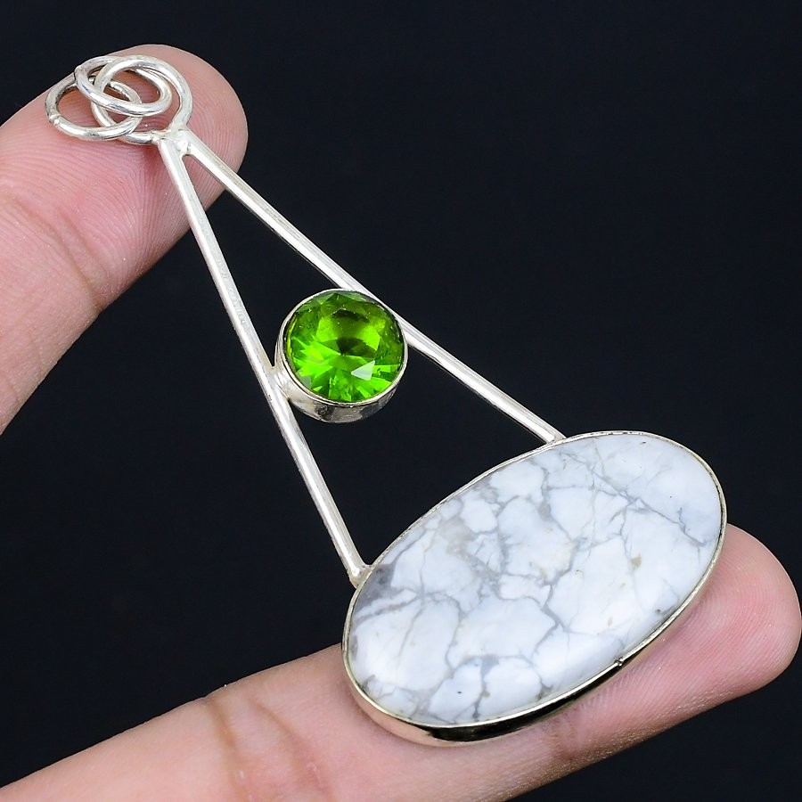 Winsome Howlite Jasper, Peridot 925 Sterling Silver Jewelry Pendant 2.91″ T016