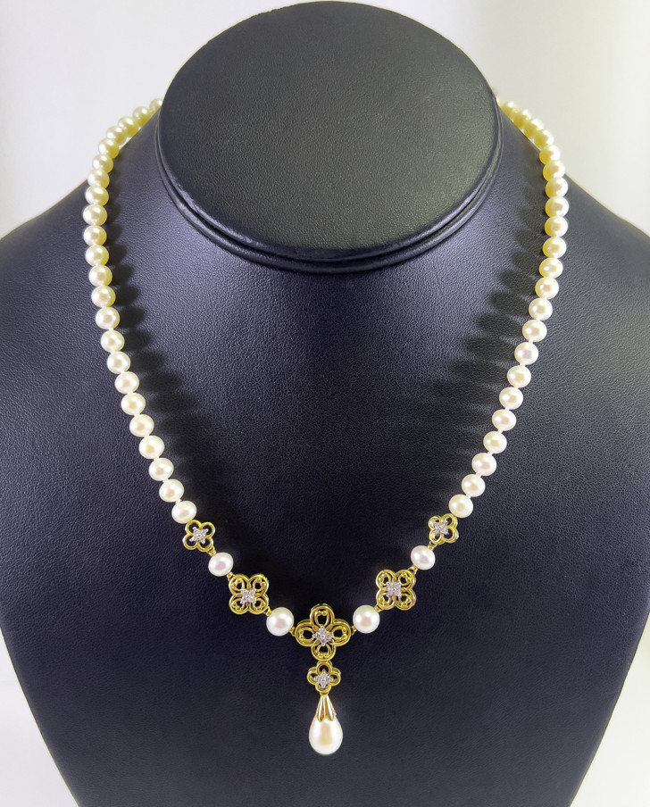 10K Yellow Gold 17″ Pearl Strand & 0.24ctw Diamond Necklace – CS312