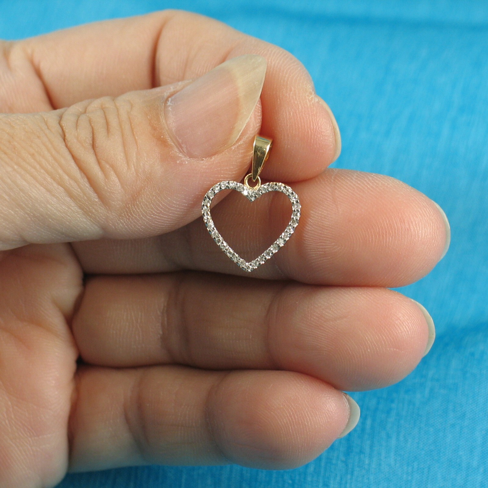 Beautiful & Love Heart 14kt Solid Yellow Gold Diamond Pendant Necklace