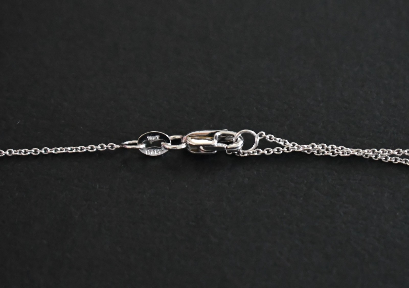NEW ROBERTO COIN *DIAMANTE* 18K WHITE GOLD & DIAMOND Small Pendant Necklace