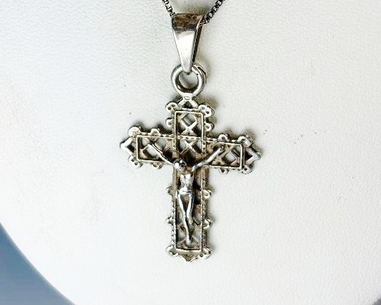 Sterling Silver Mexico Jesus Christ Cross 6.4 grams Stamped Mexico 925