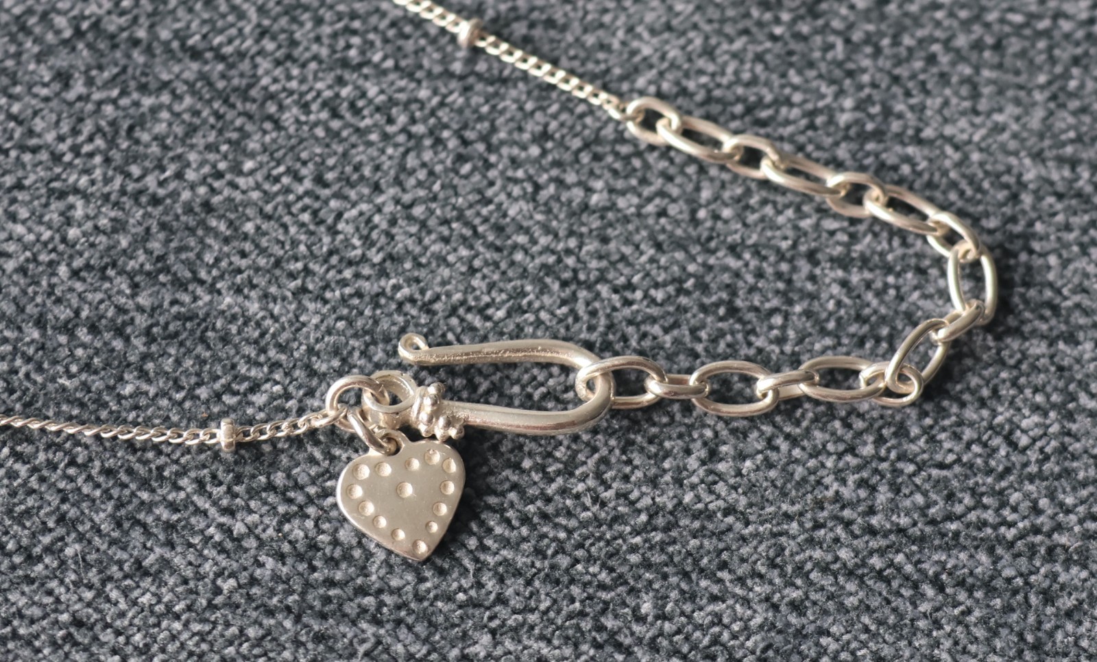 925 Sterling Silver 18″ Station Necklace w/ Heart and Shepherd’s Hook Closure