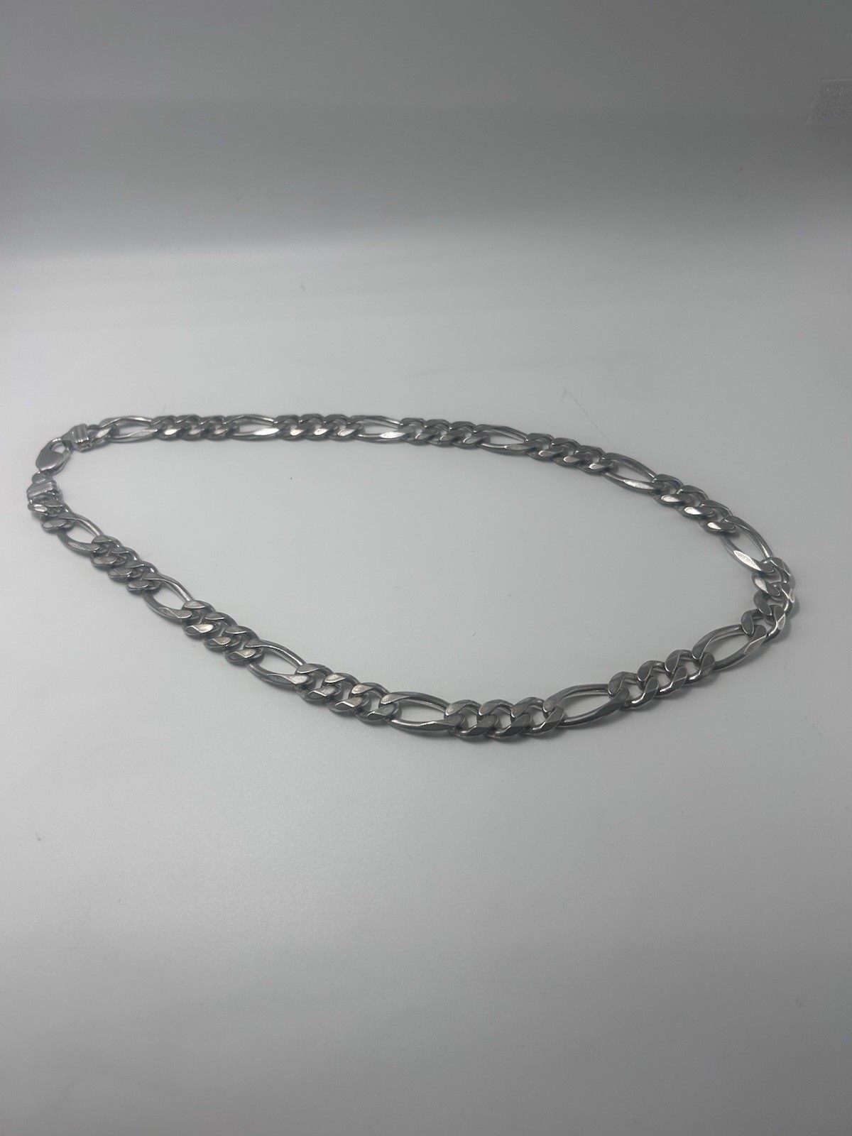 Sterling Silver 925 Figaro Chain Necklace 22” 98 Grams Lobster Claw Clasp