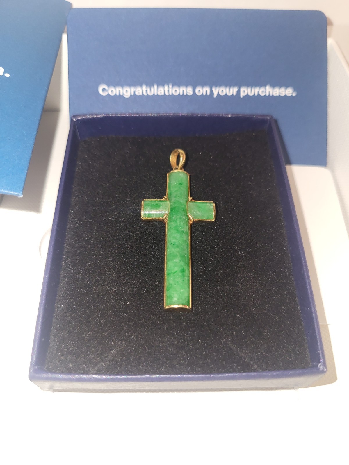 3.2Grm Vintage Yellow Gold Marked 75% Green JadeCross Pendant Read Description