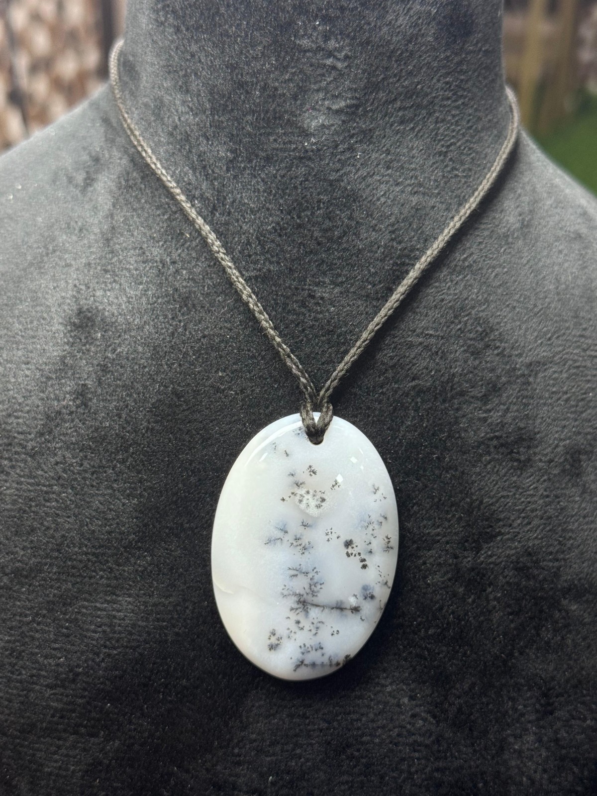 Natural Oval Dendrite Agate Pendant Necklace Handmade Thread Pendant For Gift