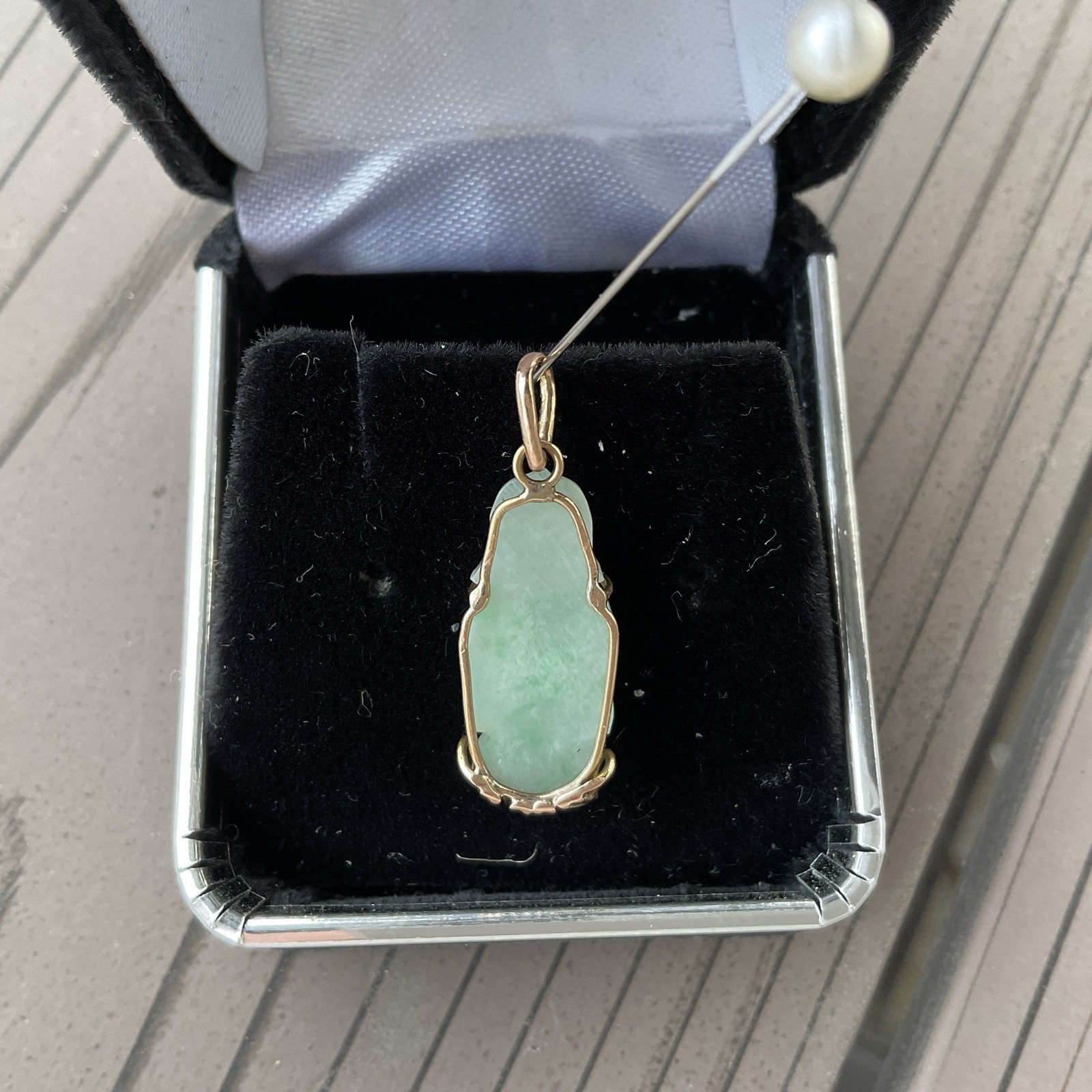 Estate 18k YG Icy Translucent Green Jadeite Jade Buddha Pendant 2.69 Gr