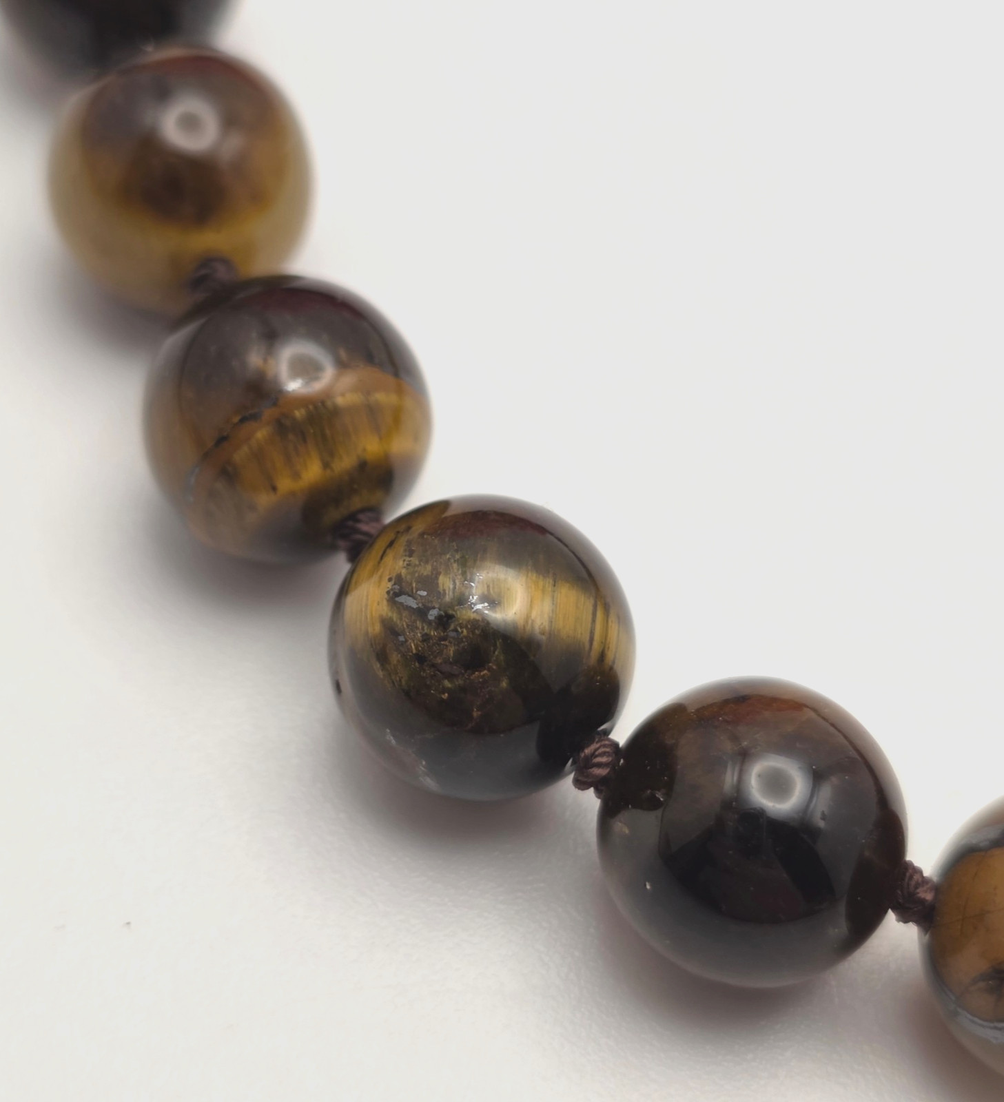 Genuine Tiger’s Eye Beaded Necklace Hand Knotted 925 Sterling Silver 20 In BBJ