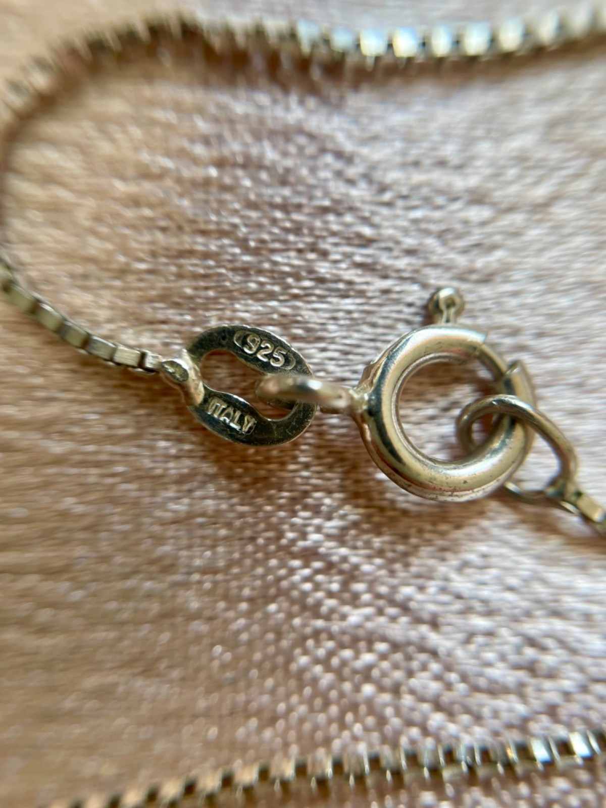 vintage sterling silver amber pendant with italy chain about 18”