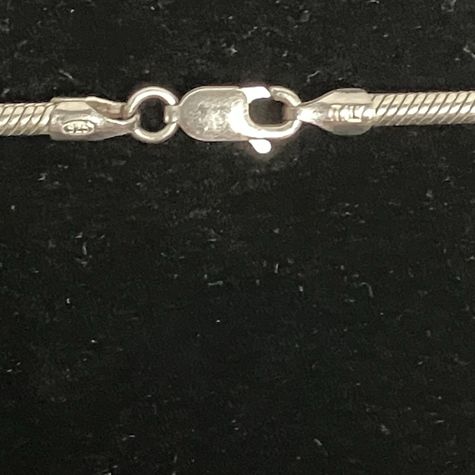 925 Italy Sterling Silver Round Snake Chain Necklace 18″ 2mm Layering Unisex