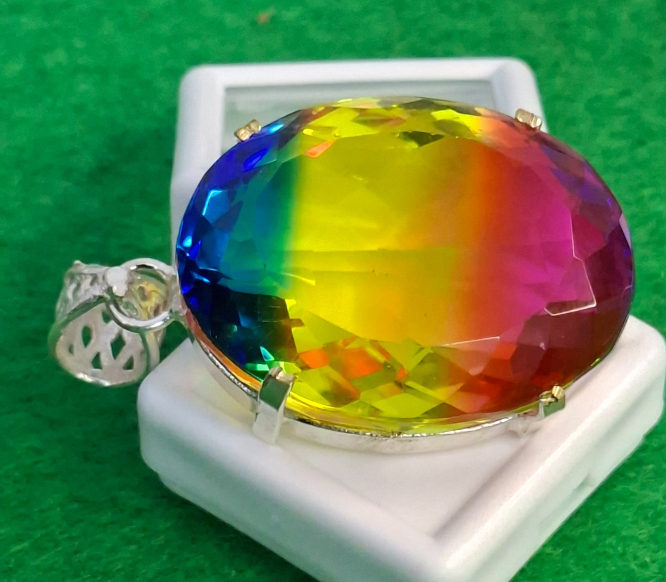 Natural Tourmaline Bi-Colour Oval Cut 99.95 Ct Loose Pendant Gemstone GB041