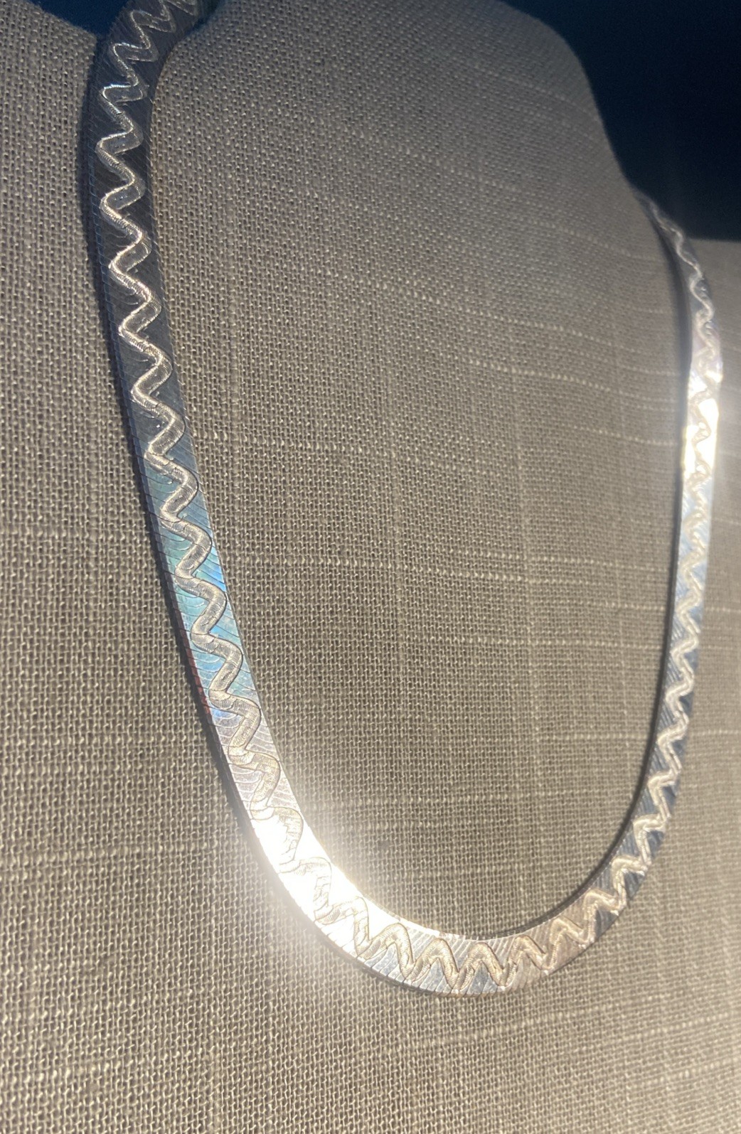 MILOR Italy Reversible Etched Herringbone 9mm Sterling Silver 18″ Necklace
