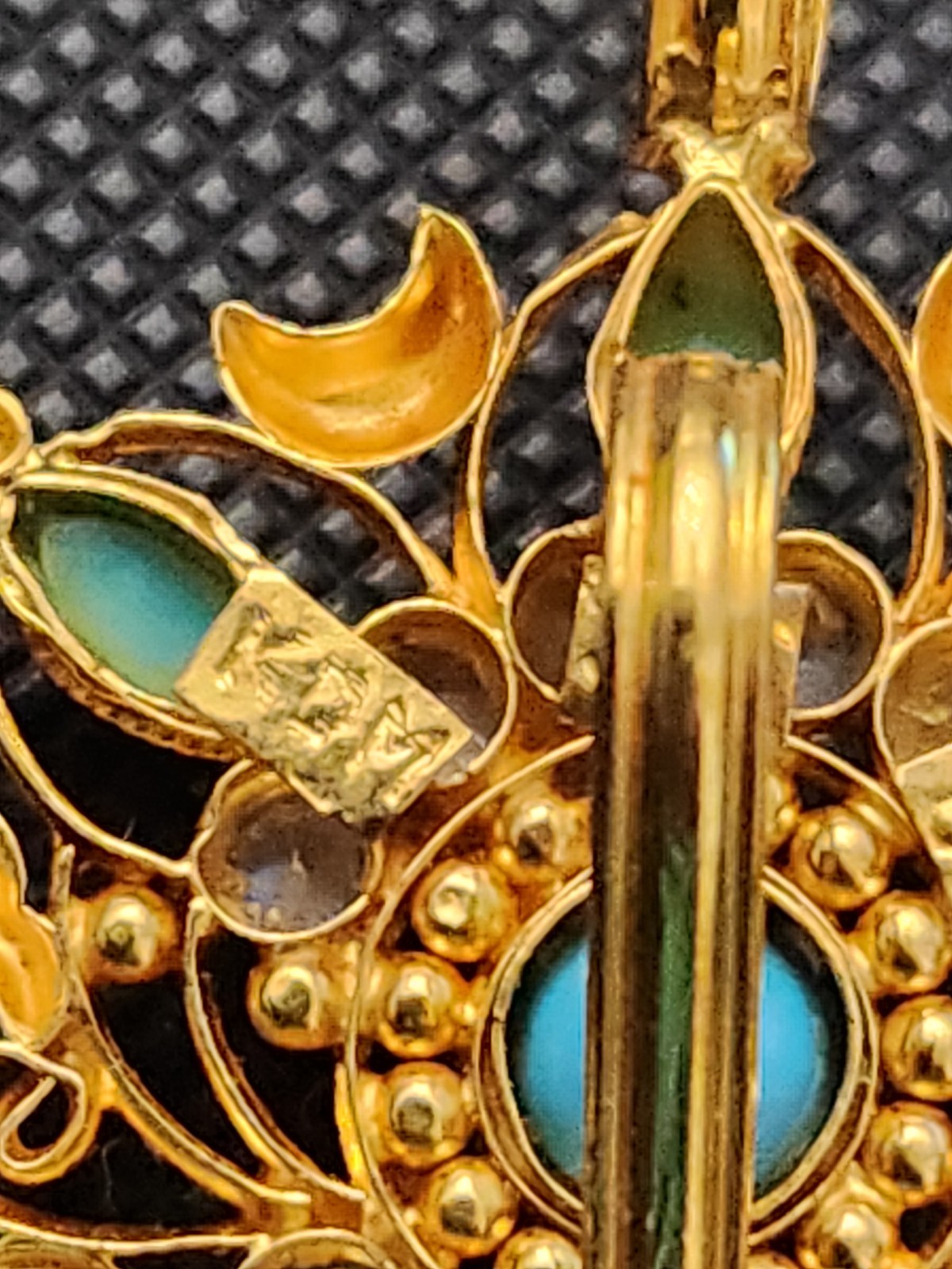 22k Gold And Turquoise Pendent And Necklace Cz Accents Length 16.5 In Wt 18.7 Gm