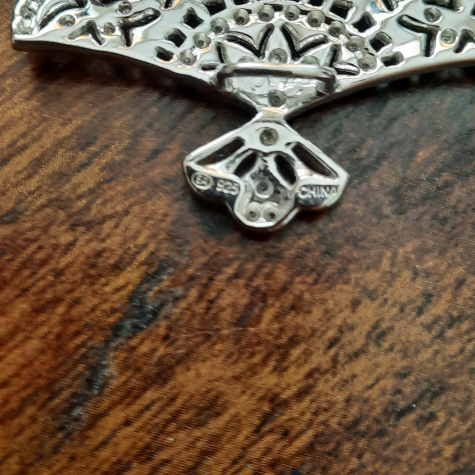 Sterling Silver Diamond Chip Fan Brooch Pin Necklace