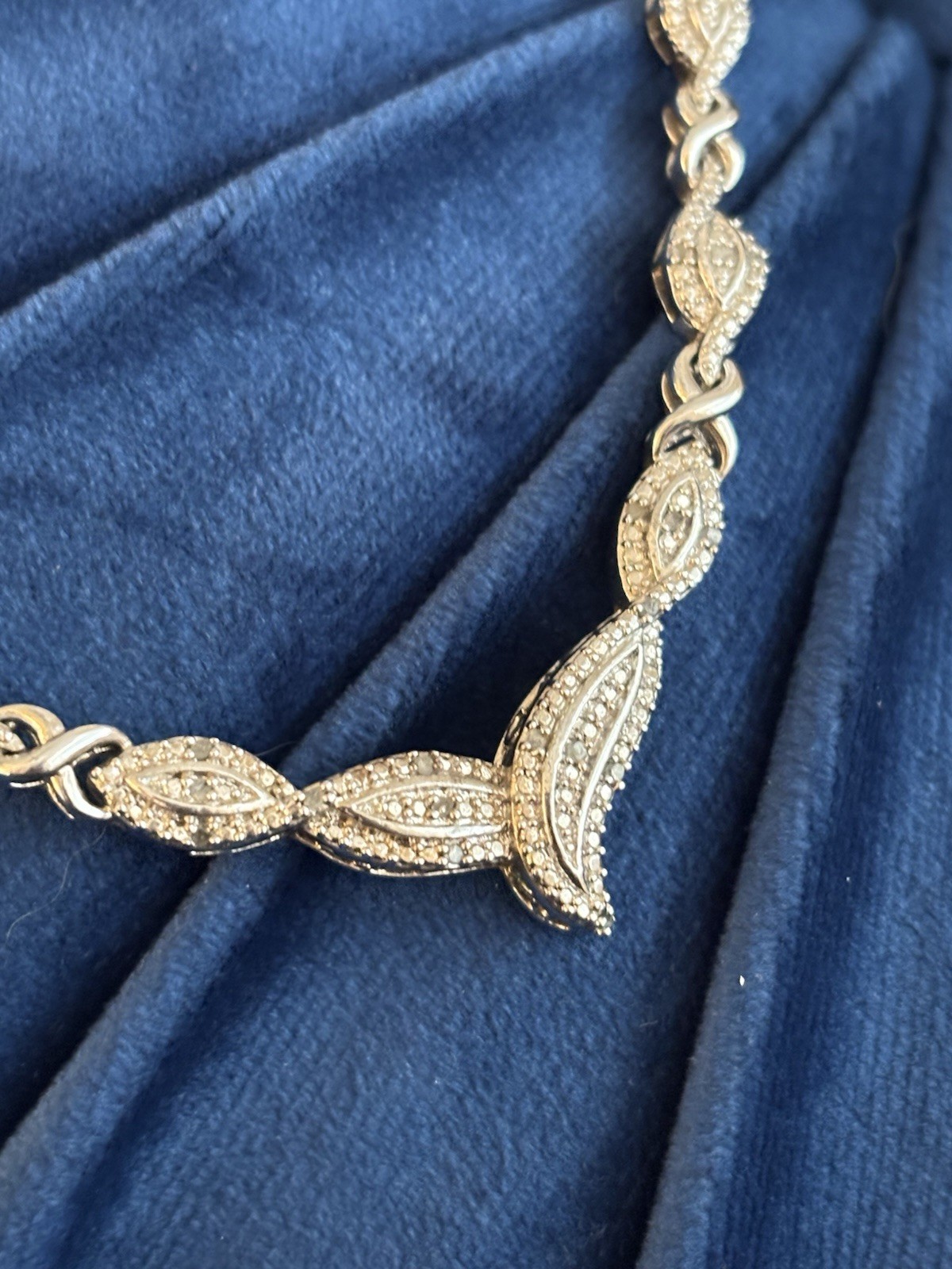 1/4CTTW Genuine Diamonds Rhodium over Brass Necklace