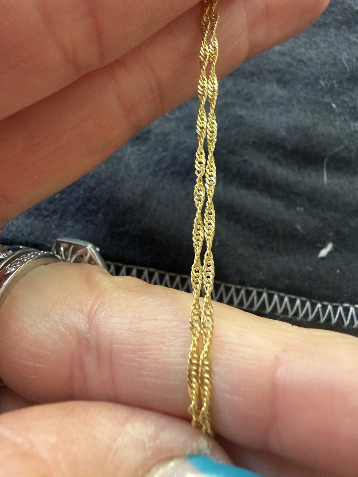 30” 10K Yellow Gold Italy Singapore Twist Chain Necklace 2.4g Long Layering