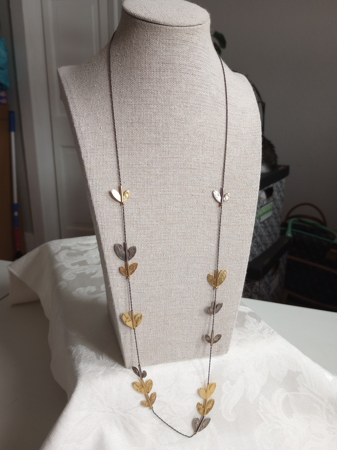 32 In GRAS 925 Golden Leaves Slide Pendant Necklace Two Toned Gold Plated 18K
