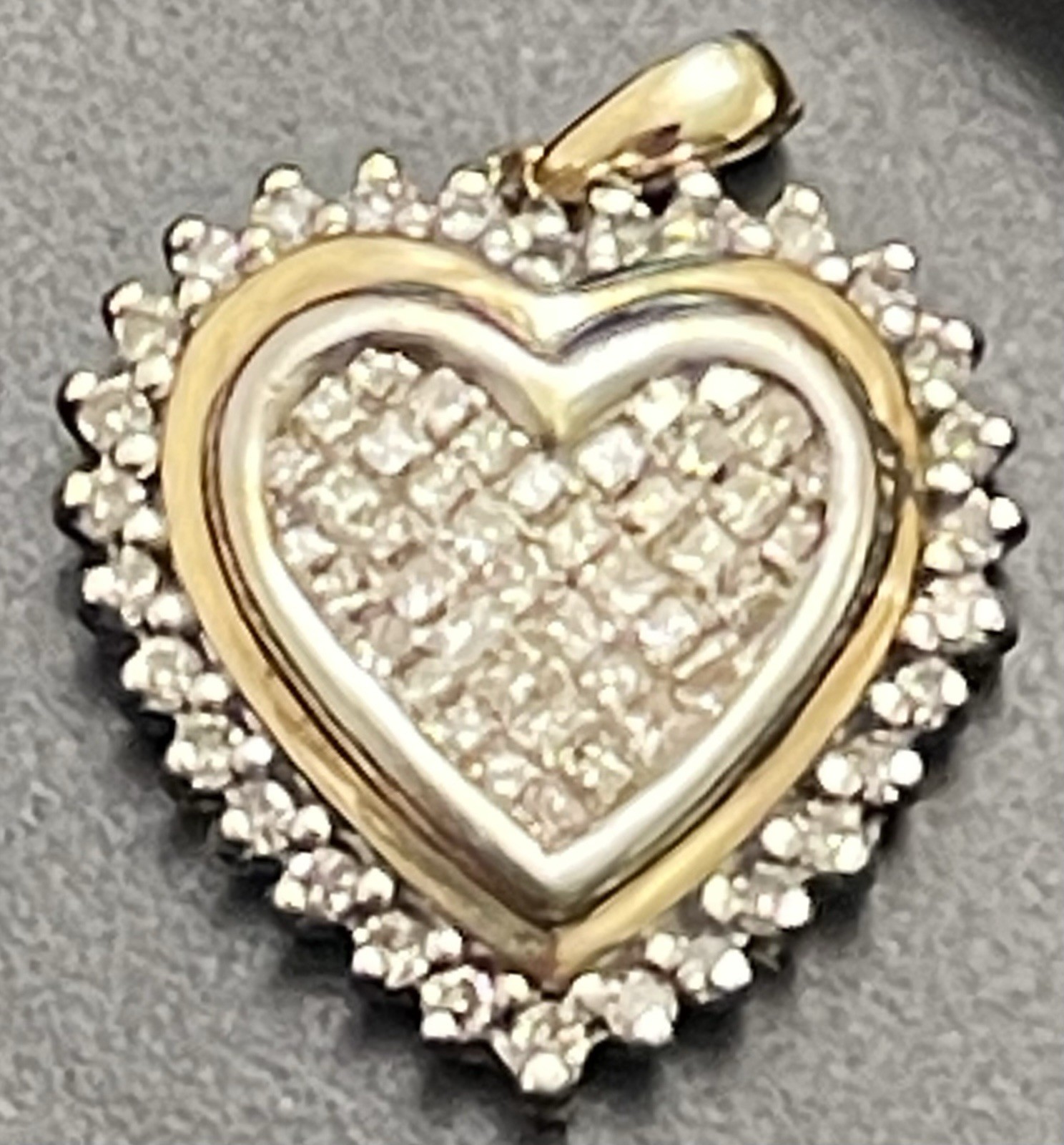2 Grams 10k Solid White & Yellow Gold Natural Diamond Heart Pendant Pave Cluster