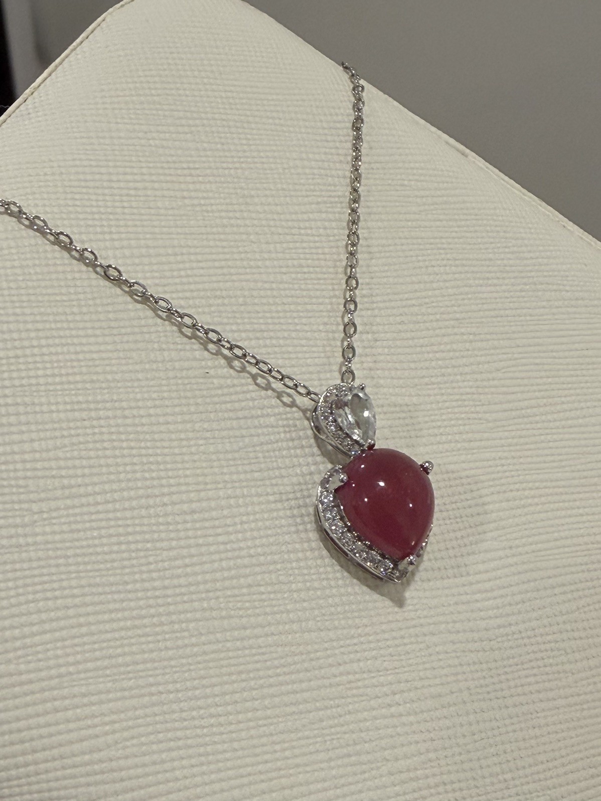 Stunning Natural Red Ruby 9x11mm & White Topaz 925 Sterling Pendant Necklace 18”