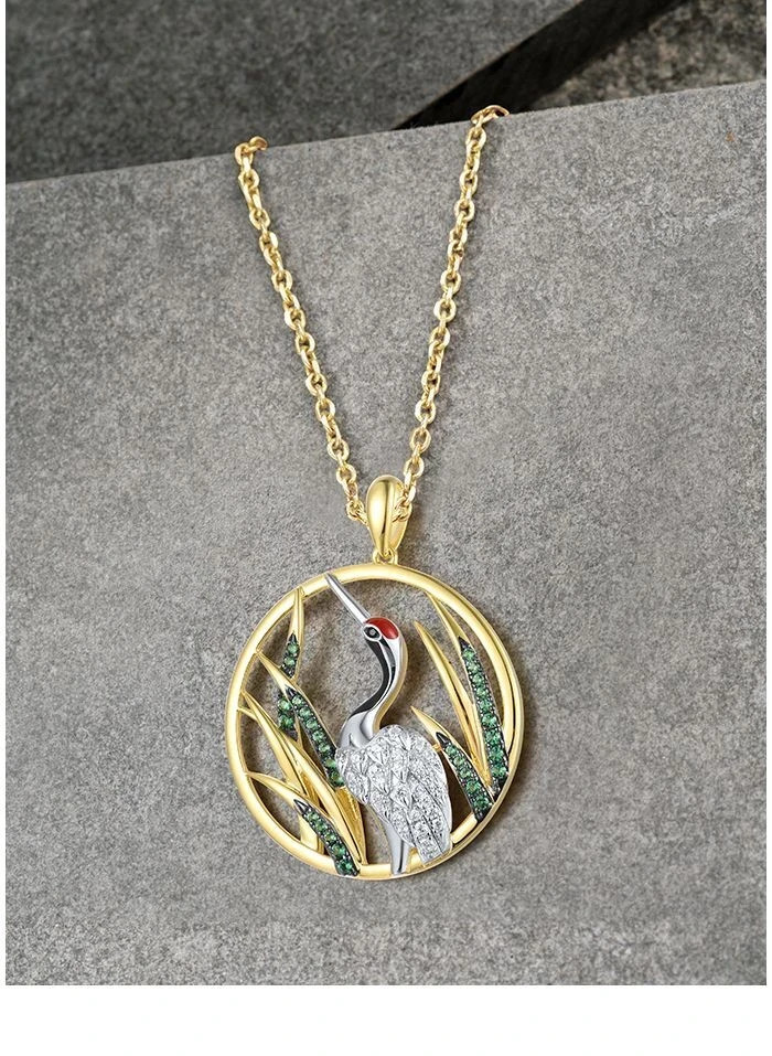 Pendant Gilt Heron Bird 1.20Ct Round Cut Moissanite 14k Yellow Gold Plated