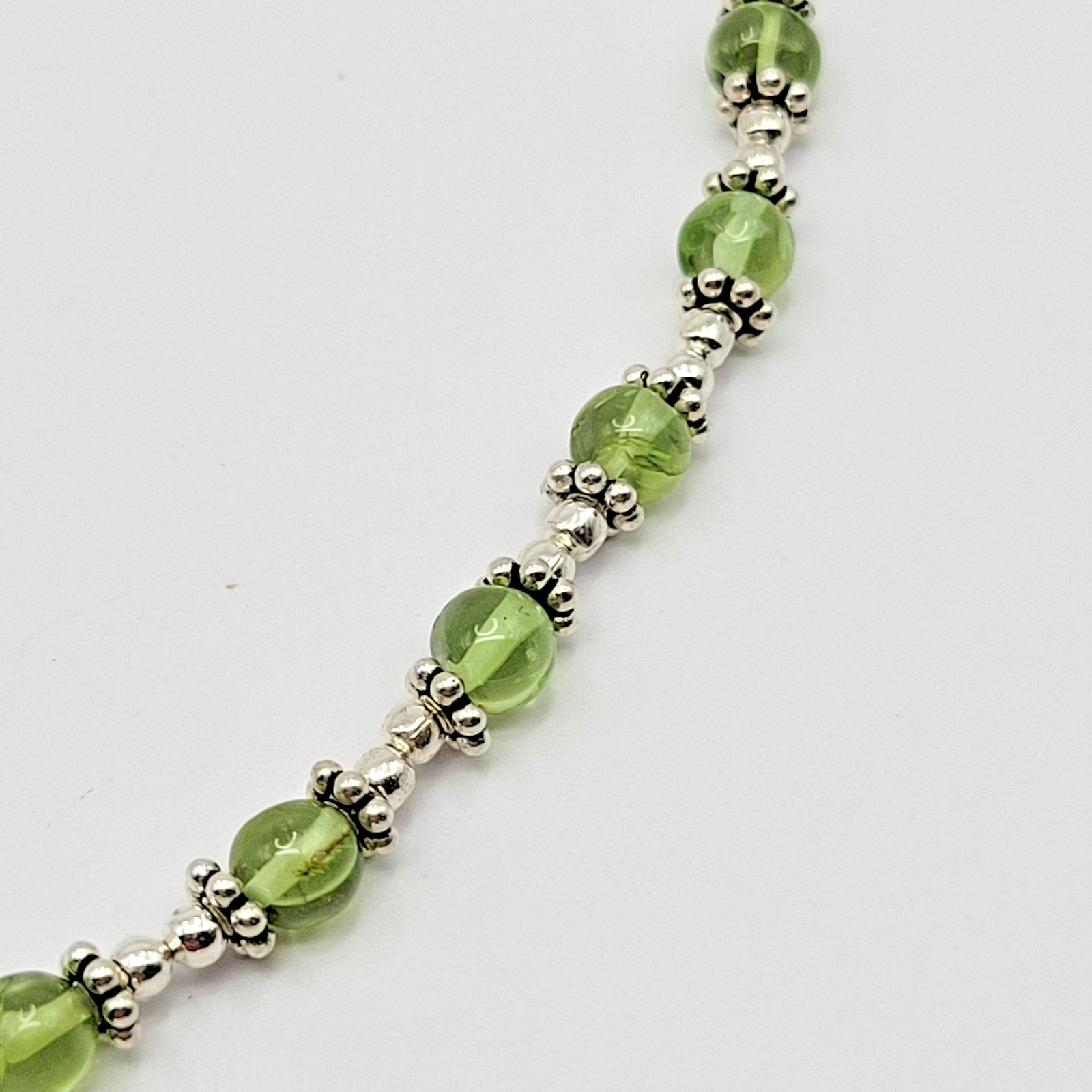 Sterling Silver 4.5mm Peridot Bead Bali Station Necklace ~ 16″