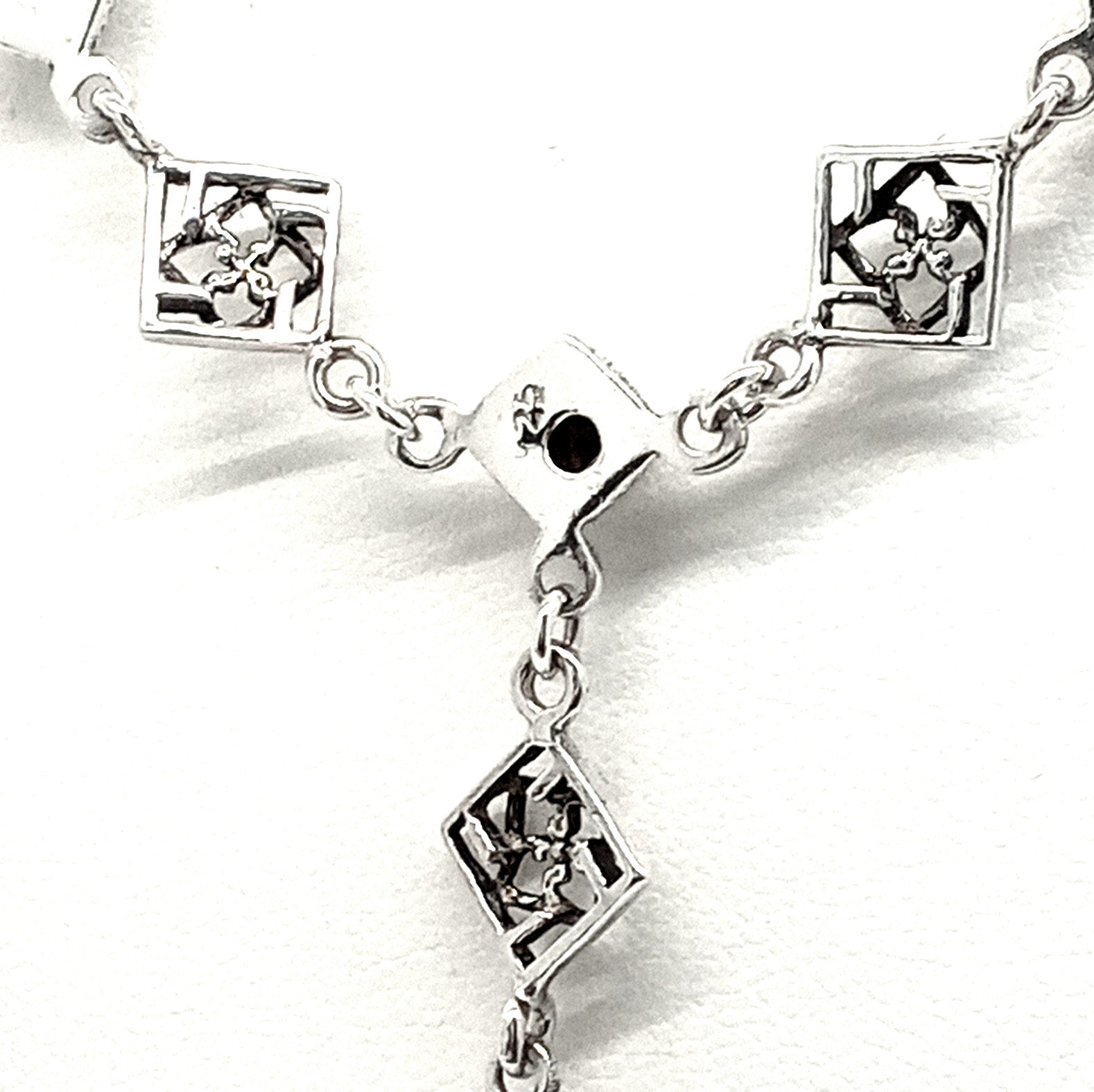 Vintage 925 Sterling Silver Faceted Garnet Celtic Knotwork Necklace