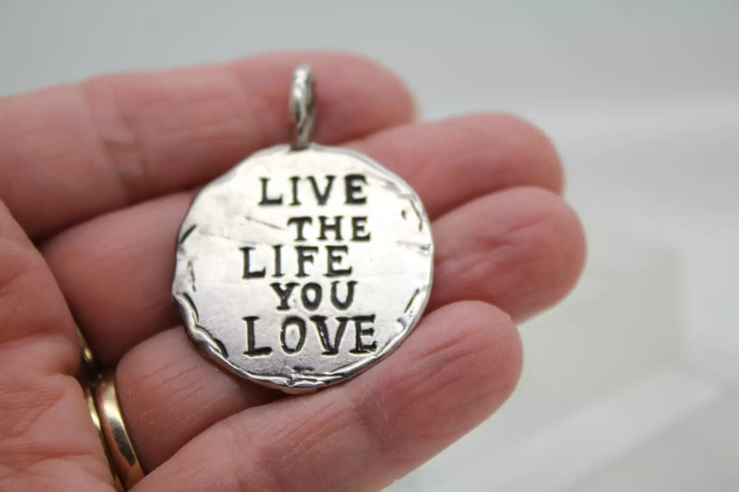 Vintage G&H GRACE & HEART LIVE THE LIFE YOU LOVE, LOVE THE LIFE YOU LIVE Pend. #