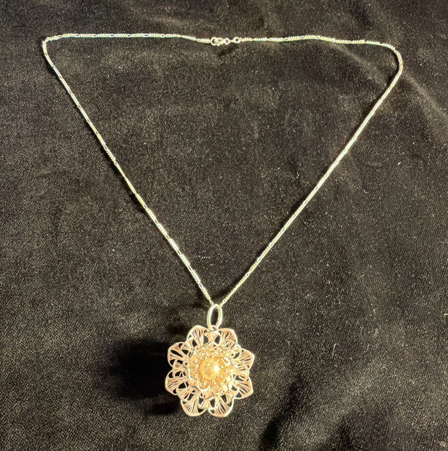 925 Sterling Silver Flower Pendant Rope Chain Necklace Cream Pearl Signed