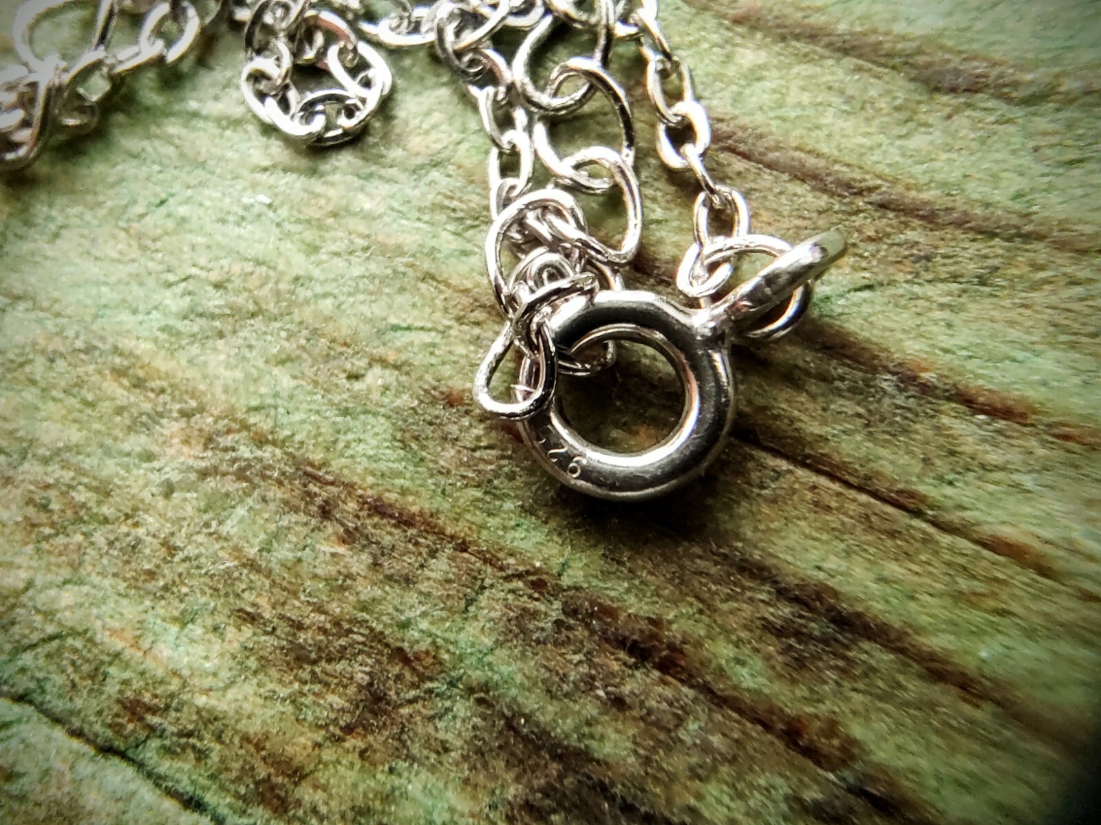 Lovely & Fancy 2 interlocked Hearts with White Clear Stones Choker ~925 Sterling
