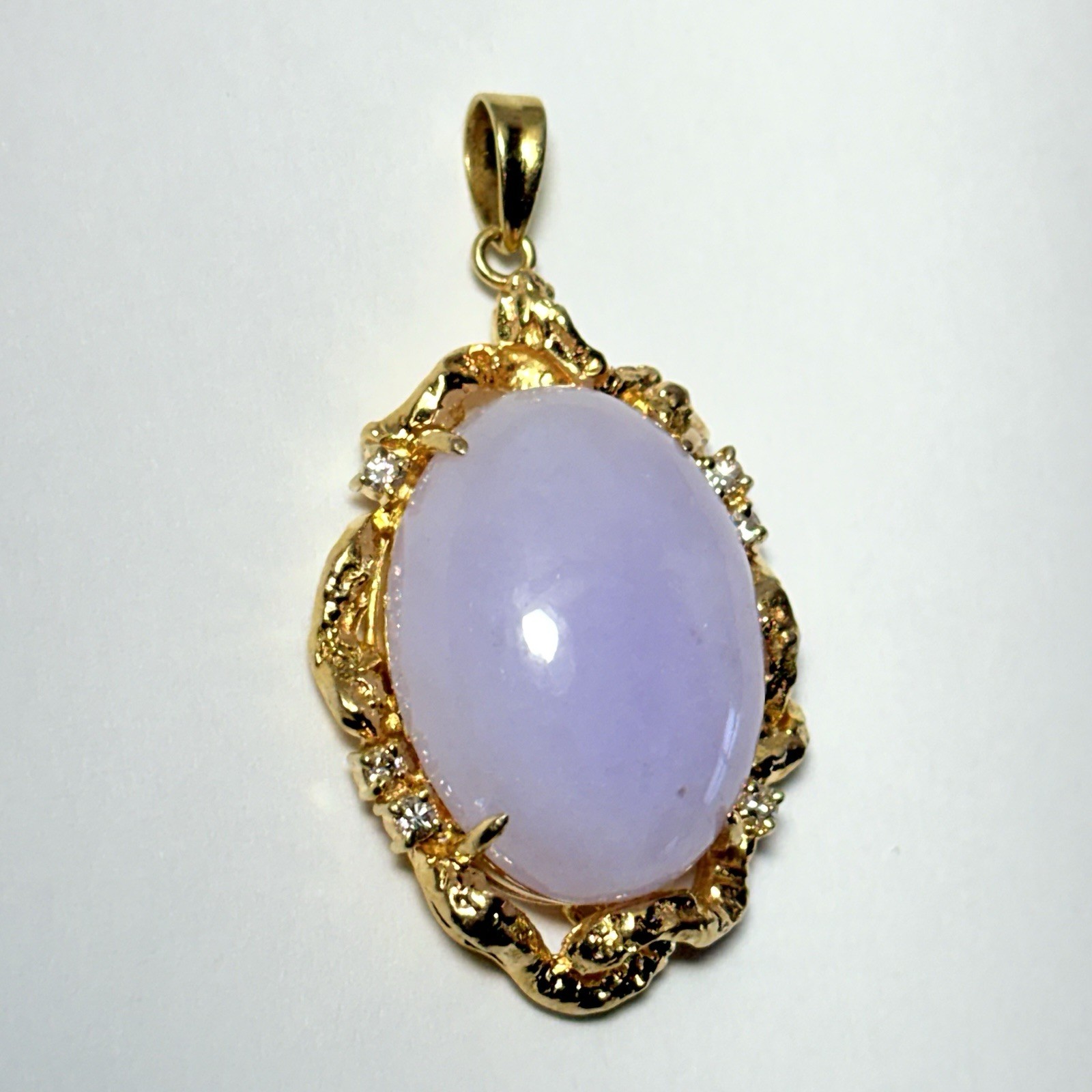 14K Yellow Gold Cabochon Lavender Jade 0.09ctw Diamond 32mm Pendant 11.0g