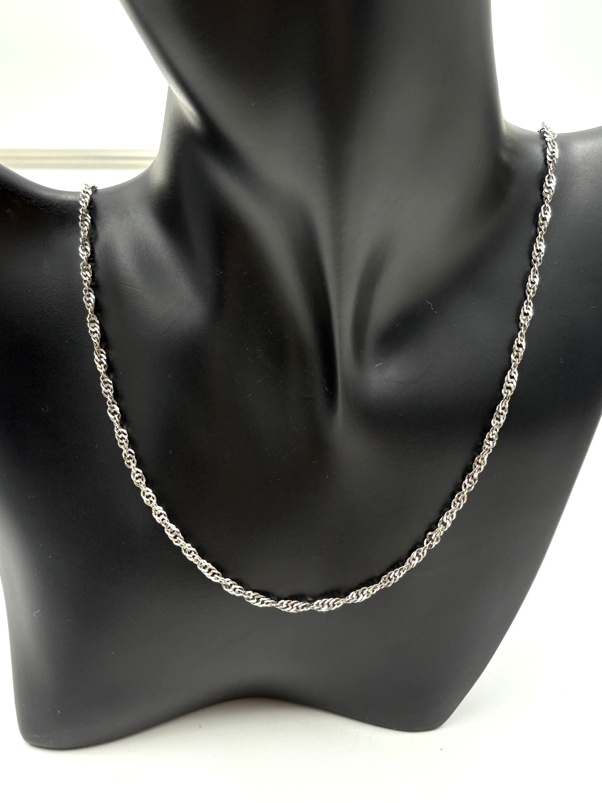 STERLING SILVER 925 ITALY 22″ SINGAPORE CHAIN NECKLACE 2.7 mm wide 6.8g