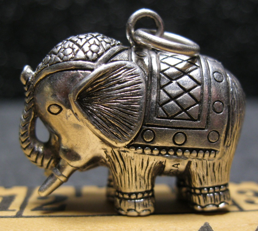 925 Elephant 3D Charm Pendant ATI Indonesia Solid Silver – VERY NICE