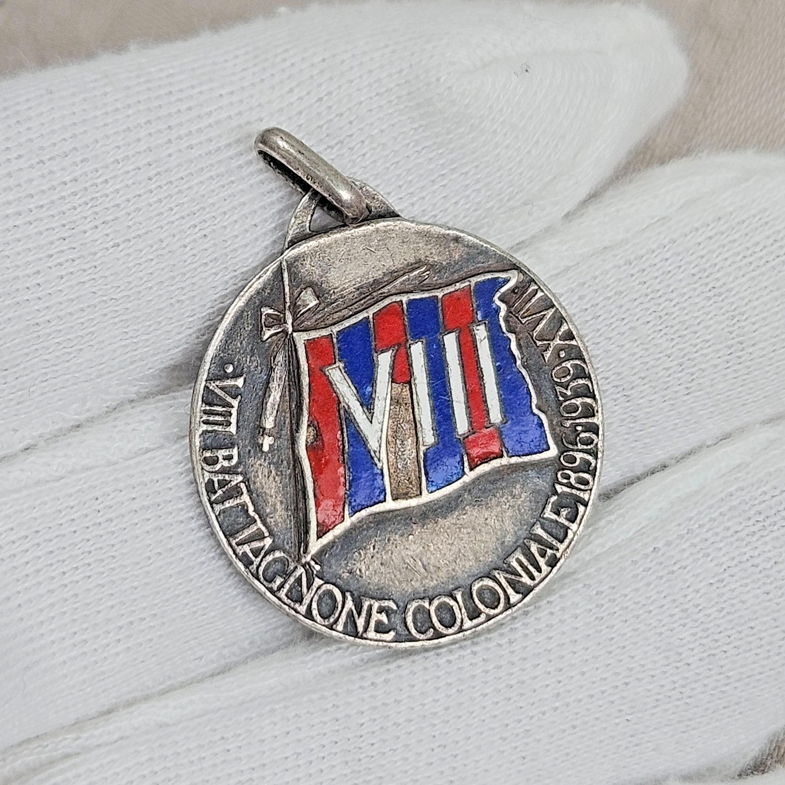 Vintage 800 Silver “VIII Battaglione Coloniale 1896-1939 XVII” Enamel Medallion