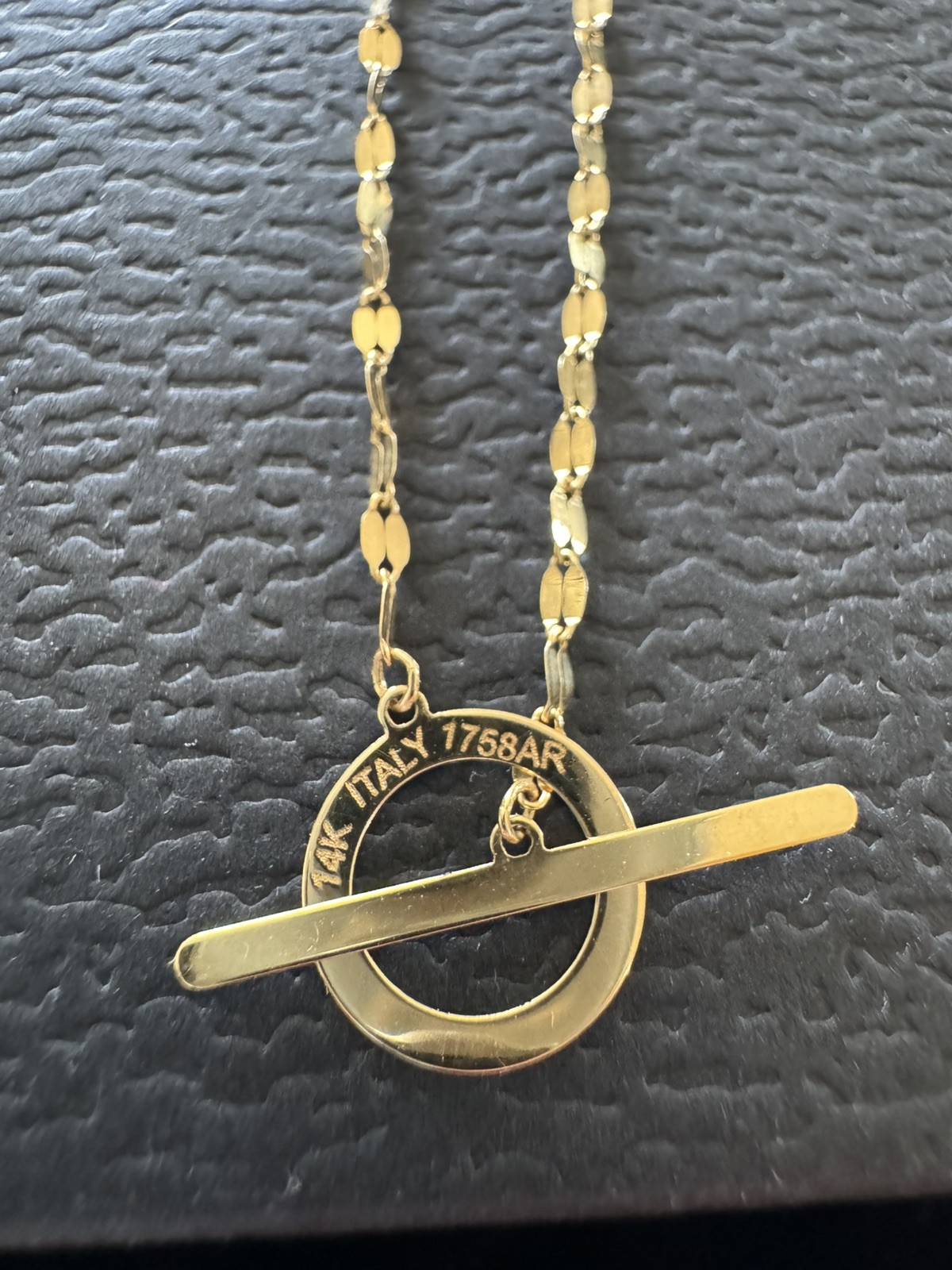 Shiny 14kt Italy Gold, Golden Clef Arezzo 1758 AR Toggle Necklace 18″