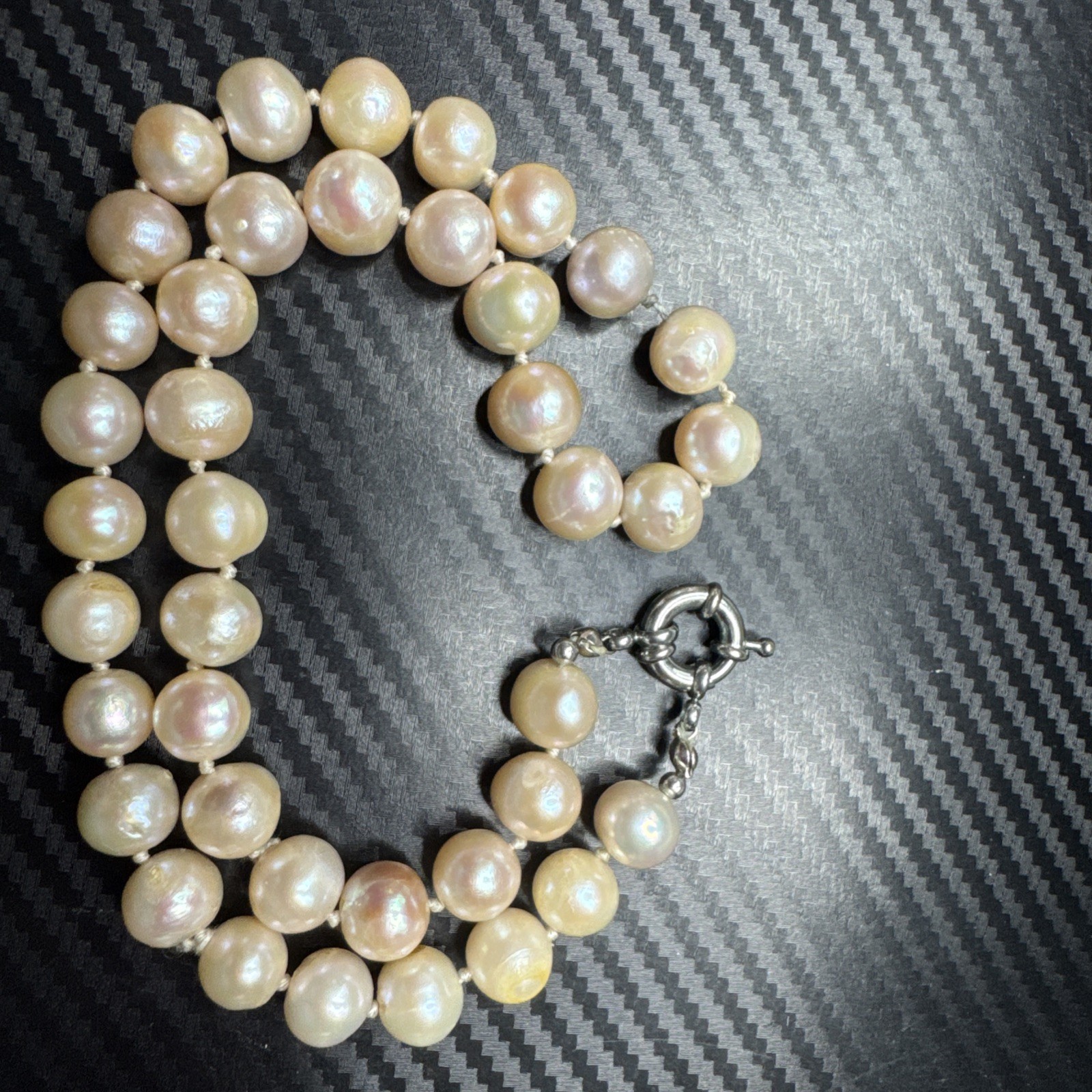 Pearl Necklace Approx 21in 60grams