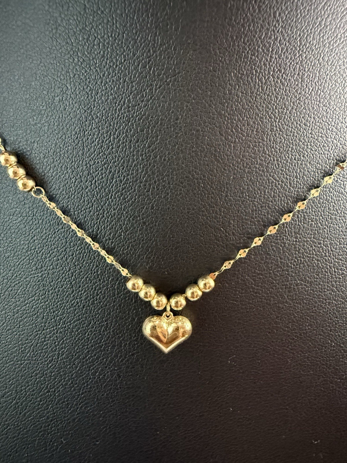 Real 18K Saudi Yellow Gold Centered Necklace Heart with Balls Size 16-18 inches