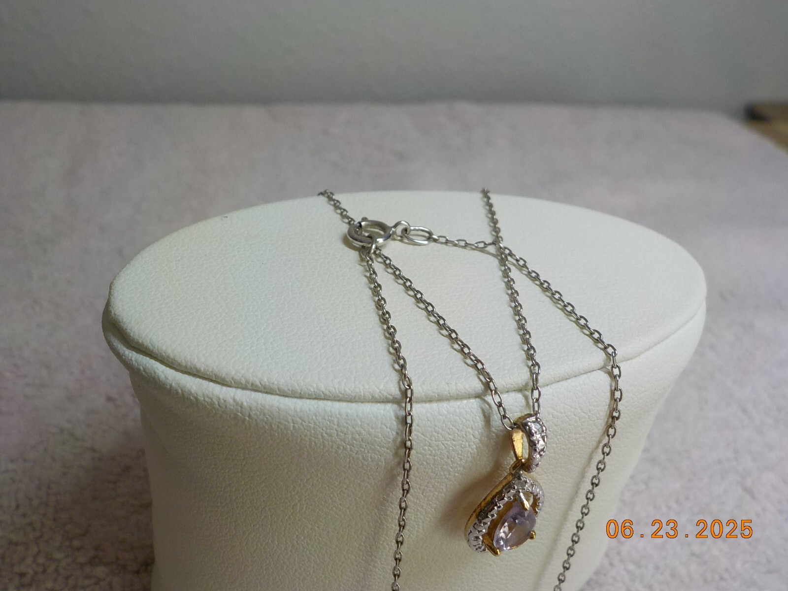 RSE ROSS SIMONS STERLING SILVER LIGHT AMETHYST TEARDROP PENDANT/925 17.5″ CHAIN