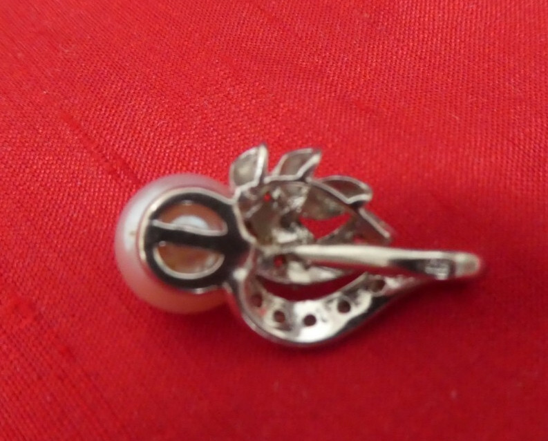 STERLING SILVER 925 CULTURED PEARL & CUBIC ZIRCONIUM PENDANT Very Good Quality