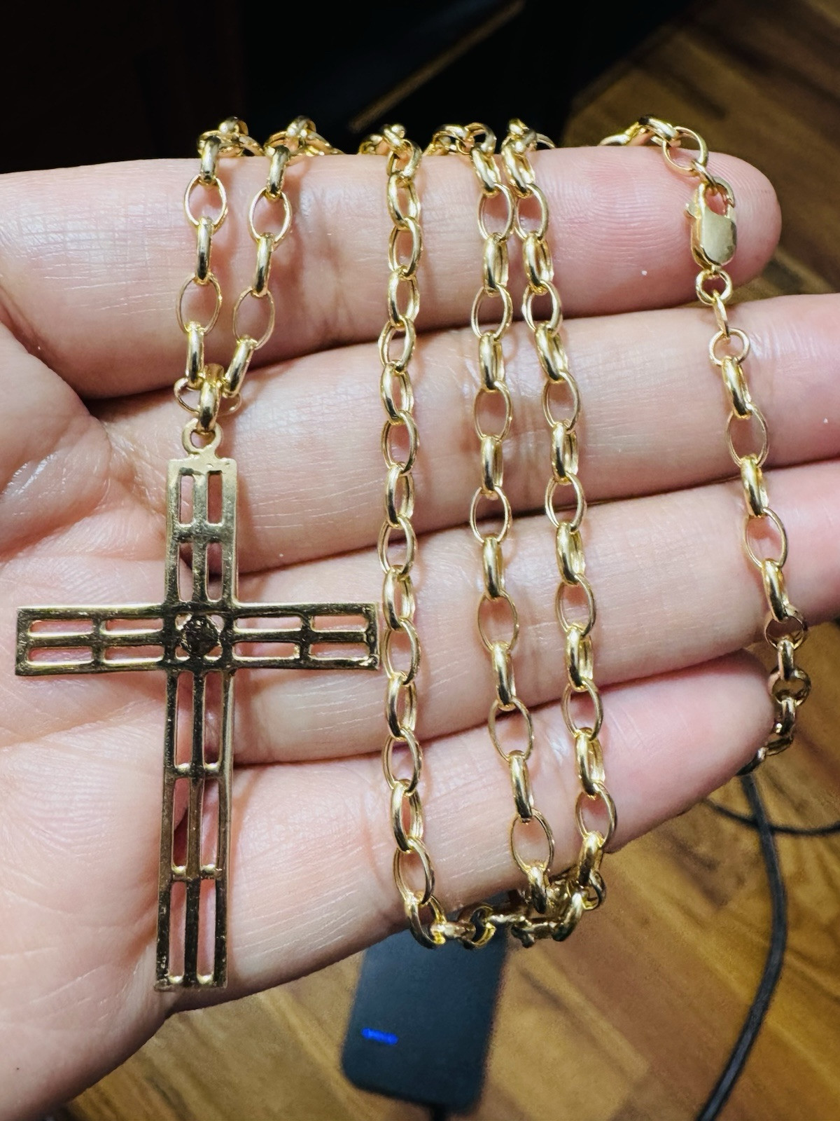 RARE 8K 750 Fine Yellow Gold Set Cross Necklace 19.5/20” Long 6.5g 3.8mm