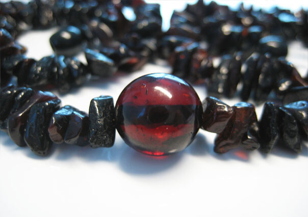 Genuine Cherry Amber Beautiful Baltic Amber Necklace 21 in !!!