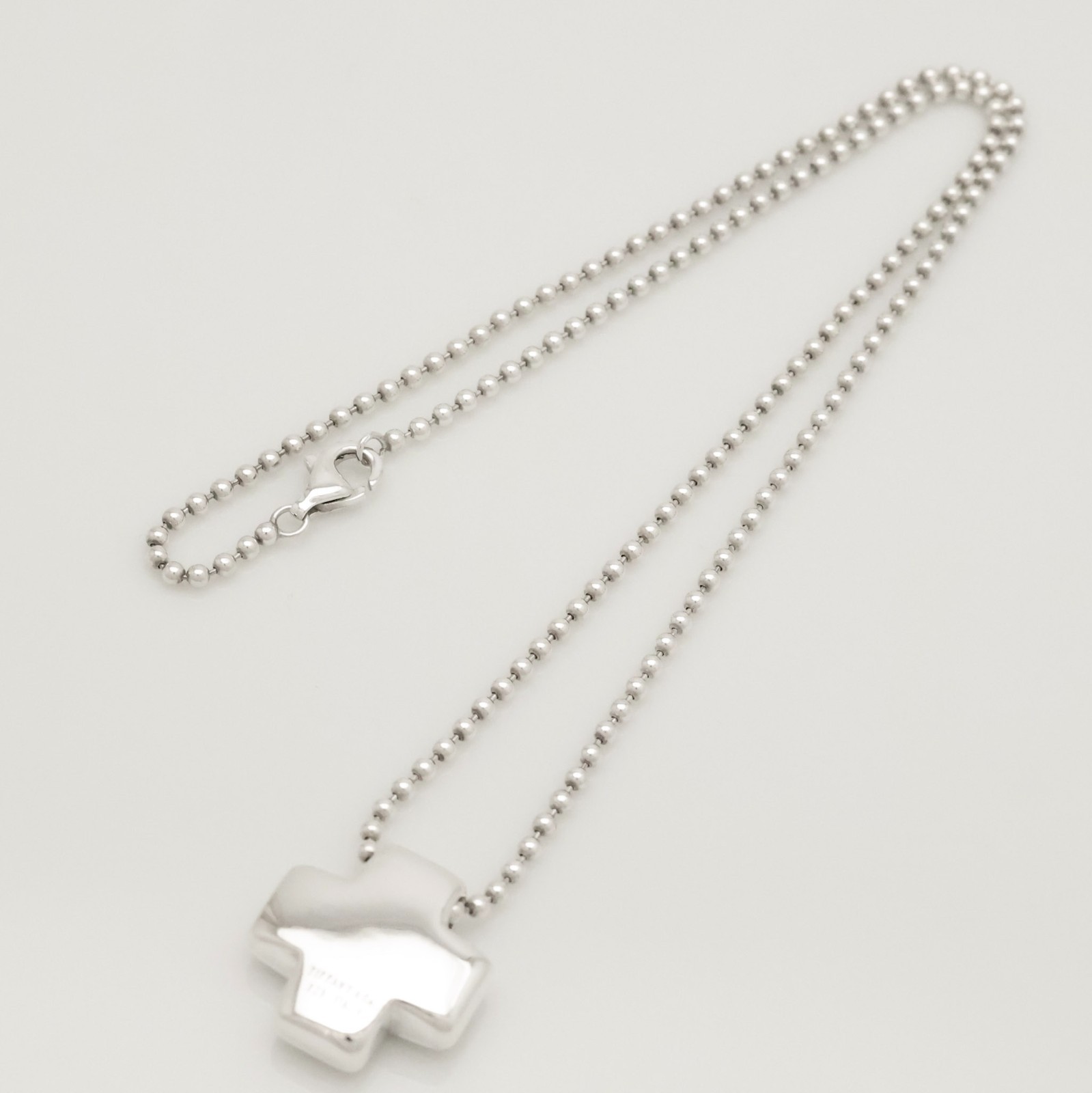 Authentic Tiffany & Co. Roman Cross Ball Chain Necklace 16″ Silver 925 w/Pouch